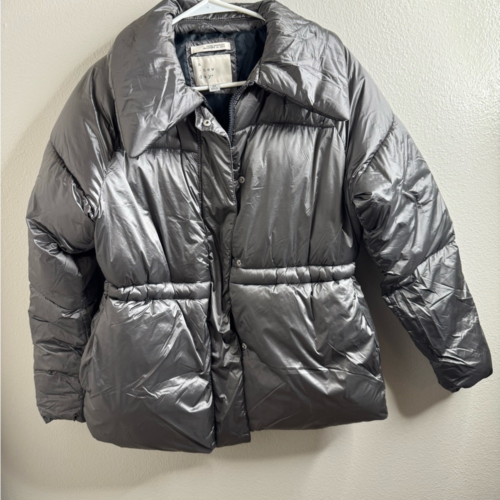 Women’s Shiny Gray Puffer Coat